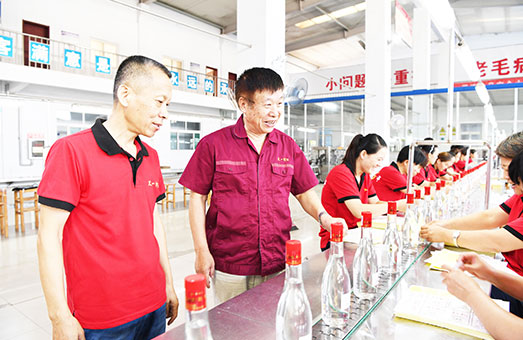 固本開(kāi)新  歲月留香釀經(jīng)典